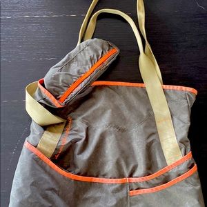 Lululemon bag